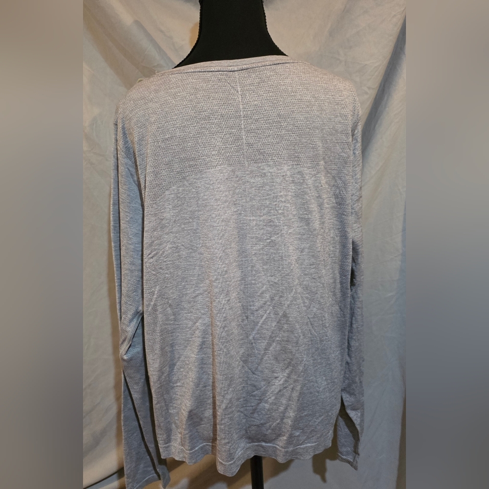 All In Motion L/S Shirt - Picture 2 of 4
